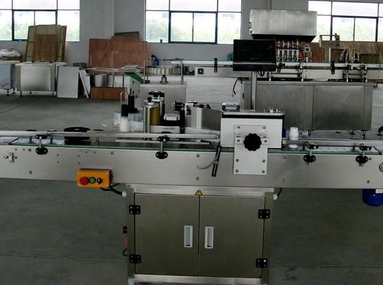 1 साइड स्वचालित लेबलिंग मशीन प्लास्टिक Botlle स्टीकर मशीन मशीन