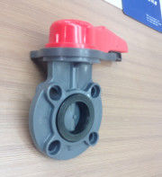 PVDF प्लास्टिक तितली वाल्व बिजली actuator ऑपरेशन PN1.0Mpa एएनएसआई / दीन / जिस